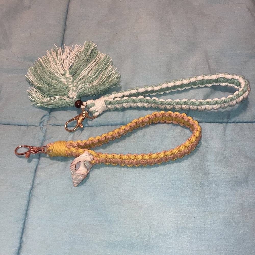 Macrame keychains - Picture 3 of 8